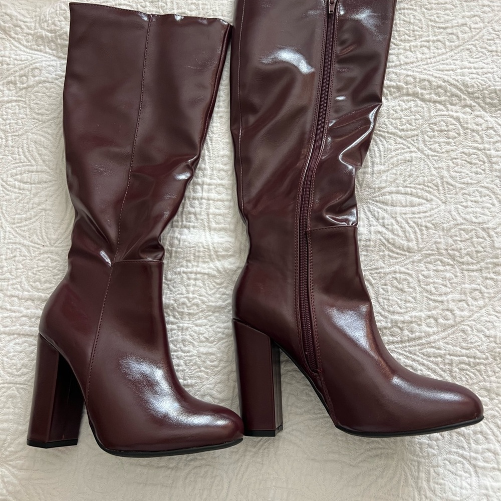 SHEIN Glossy Burgundy Heel Boots